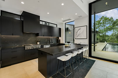 12-Kitchen Bar 2.jpg