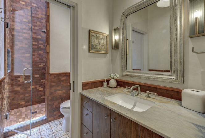 33 EEFHomes_9th St Austin Aerial.JPG